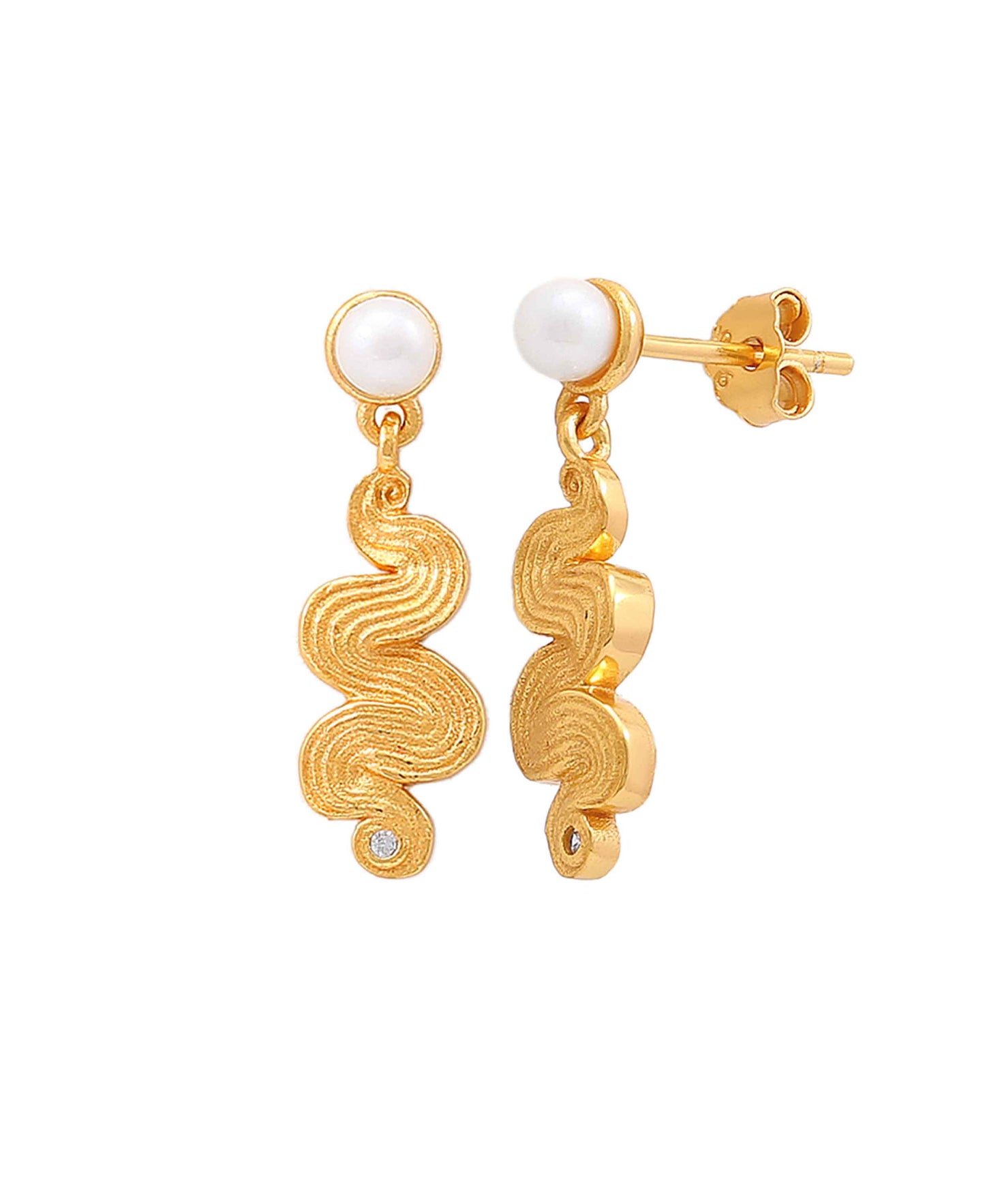 Audrey pearl earrings in  — earrings in gold-plated 925 sterling silver, freshwater pearls