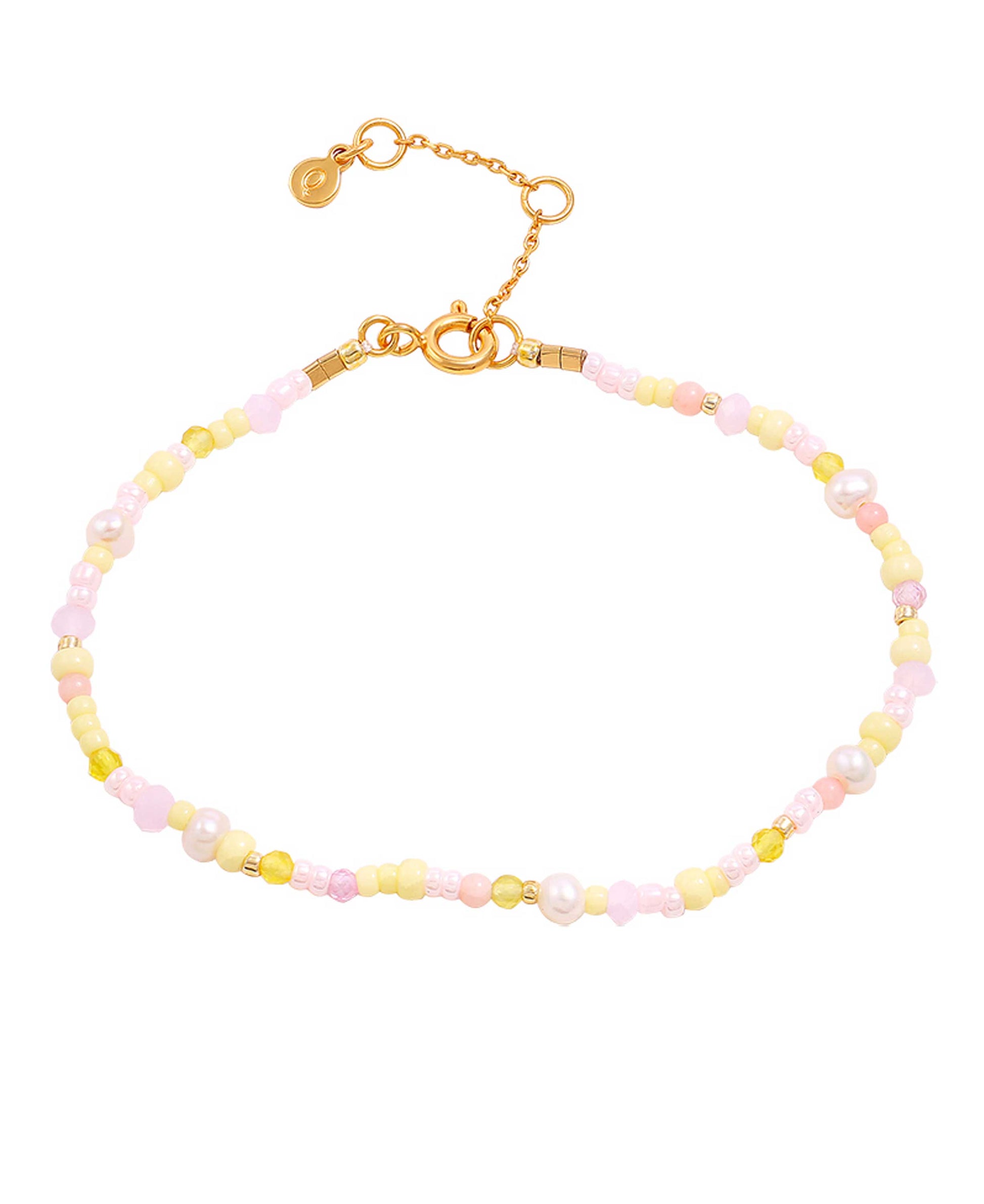 Liv bracelet in  — bracelet in gold-plated 925 sterling silver, freshwater pearls