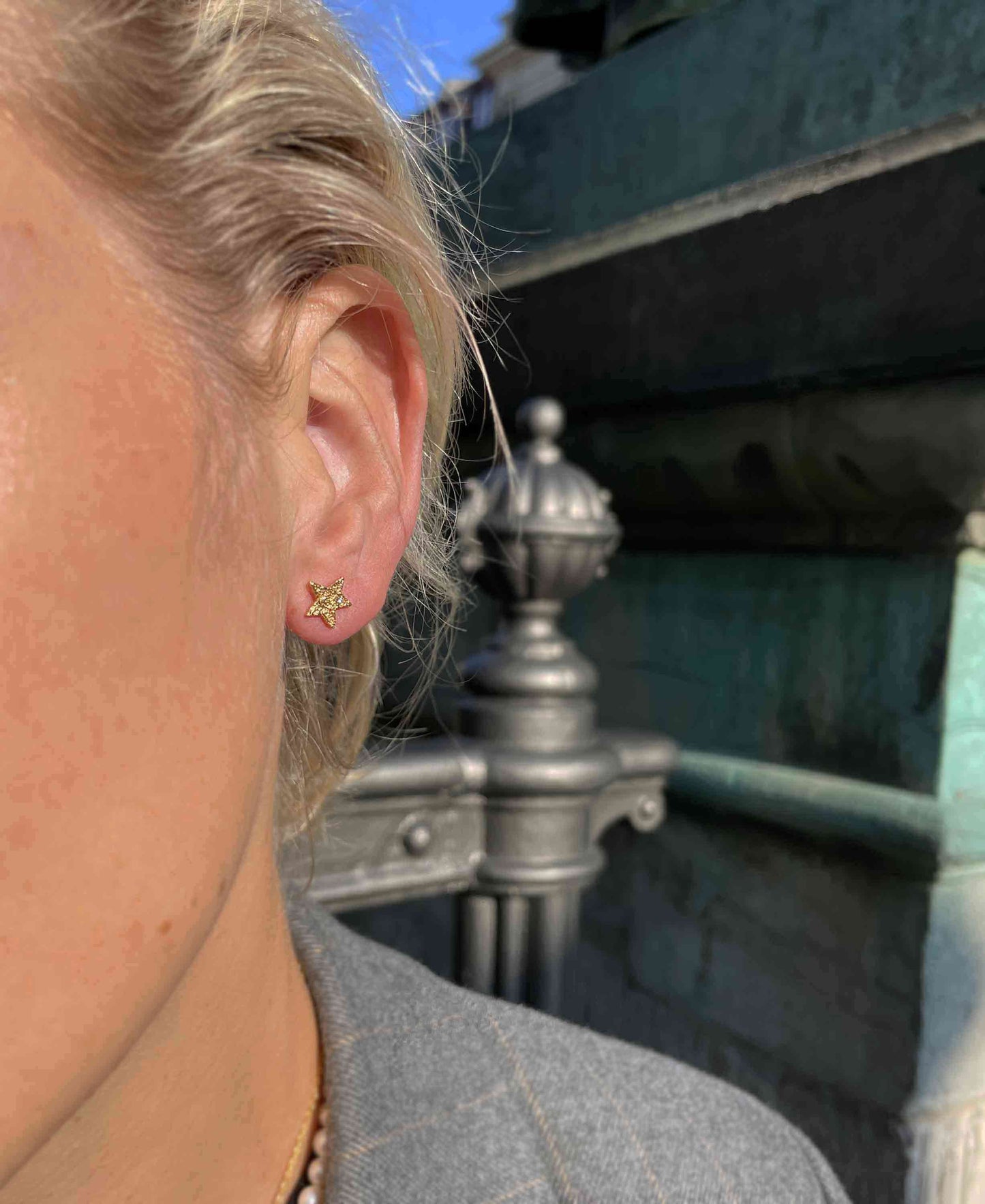 — jewellery