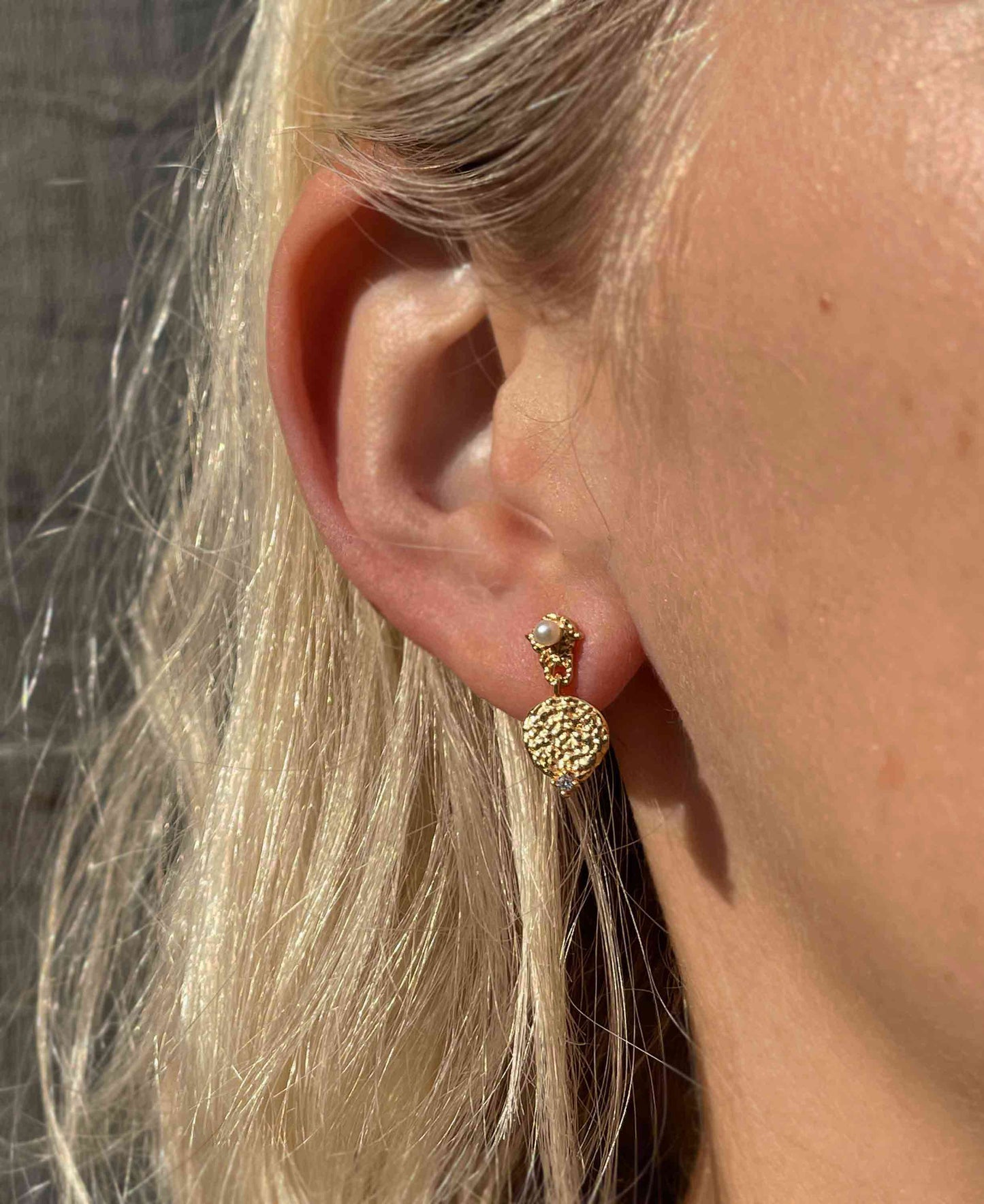 — jewellery