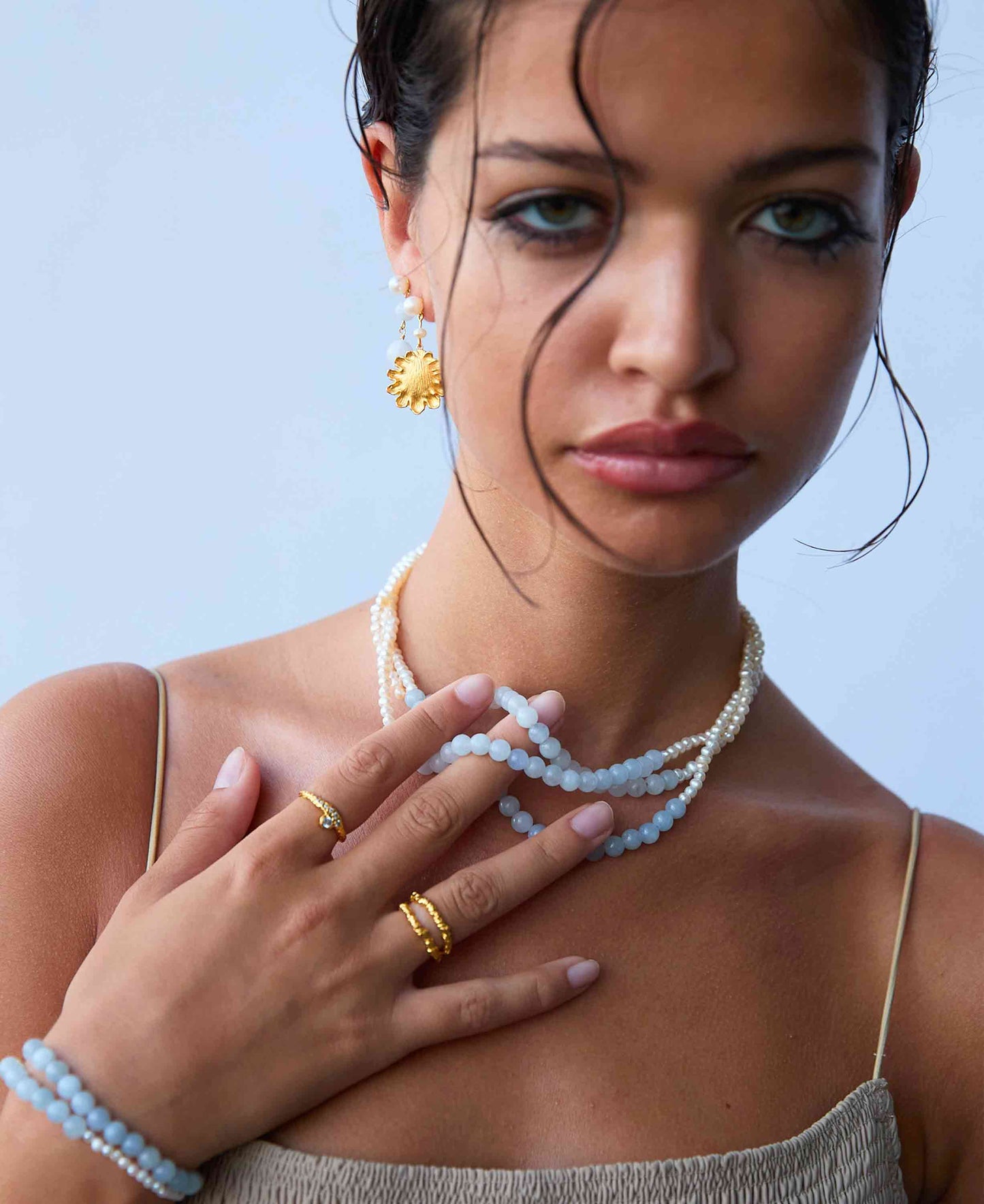 Evelyn pearl earrings