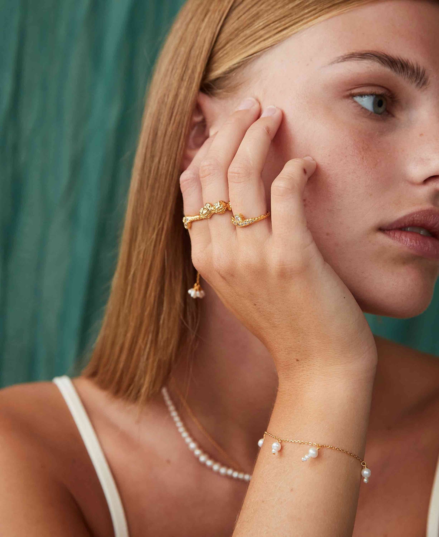 — jewellery