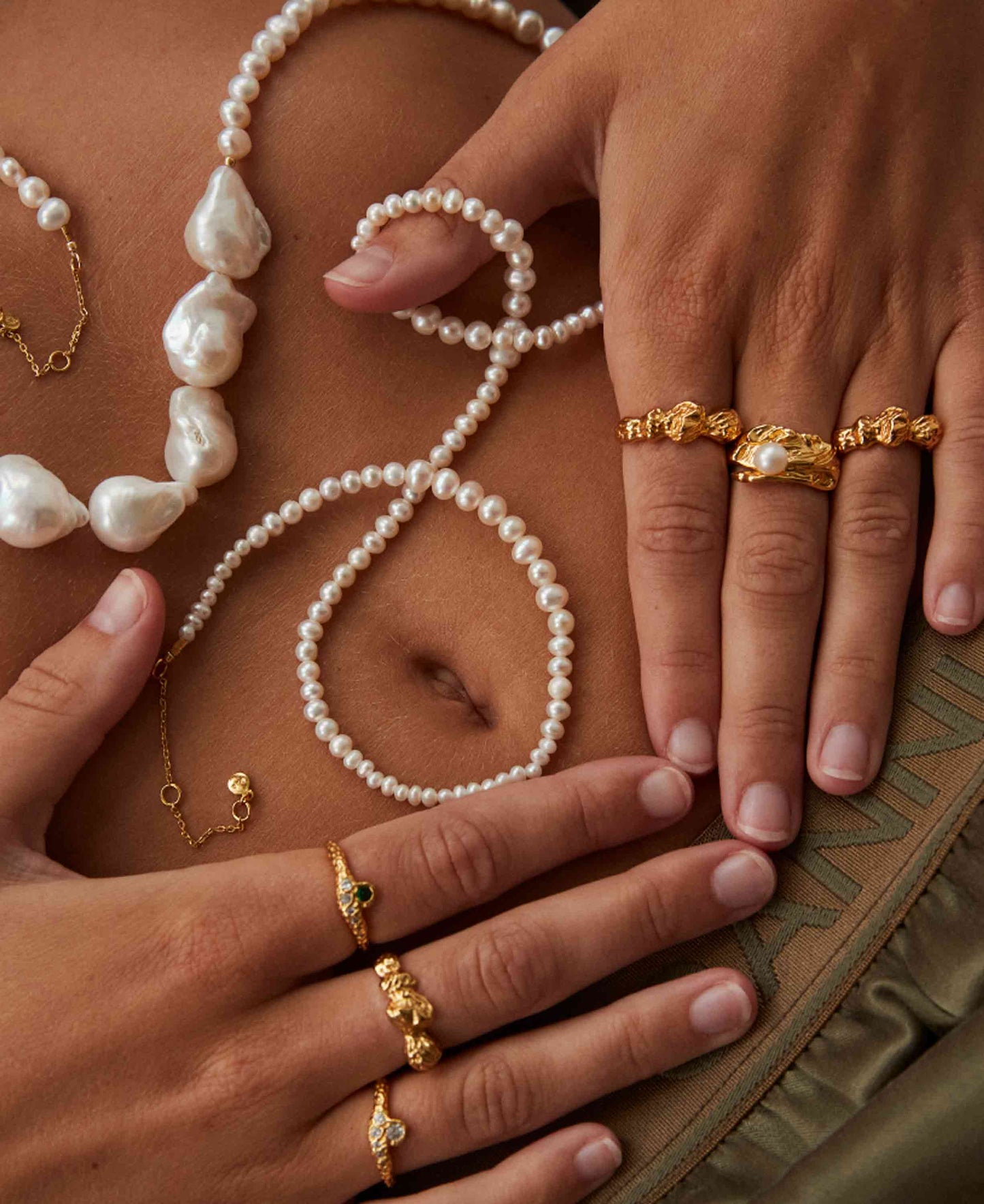 — jewellery