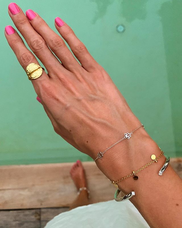 — jewellery