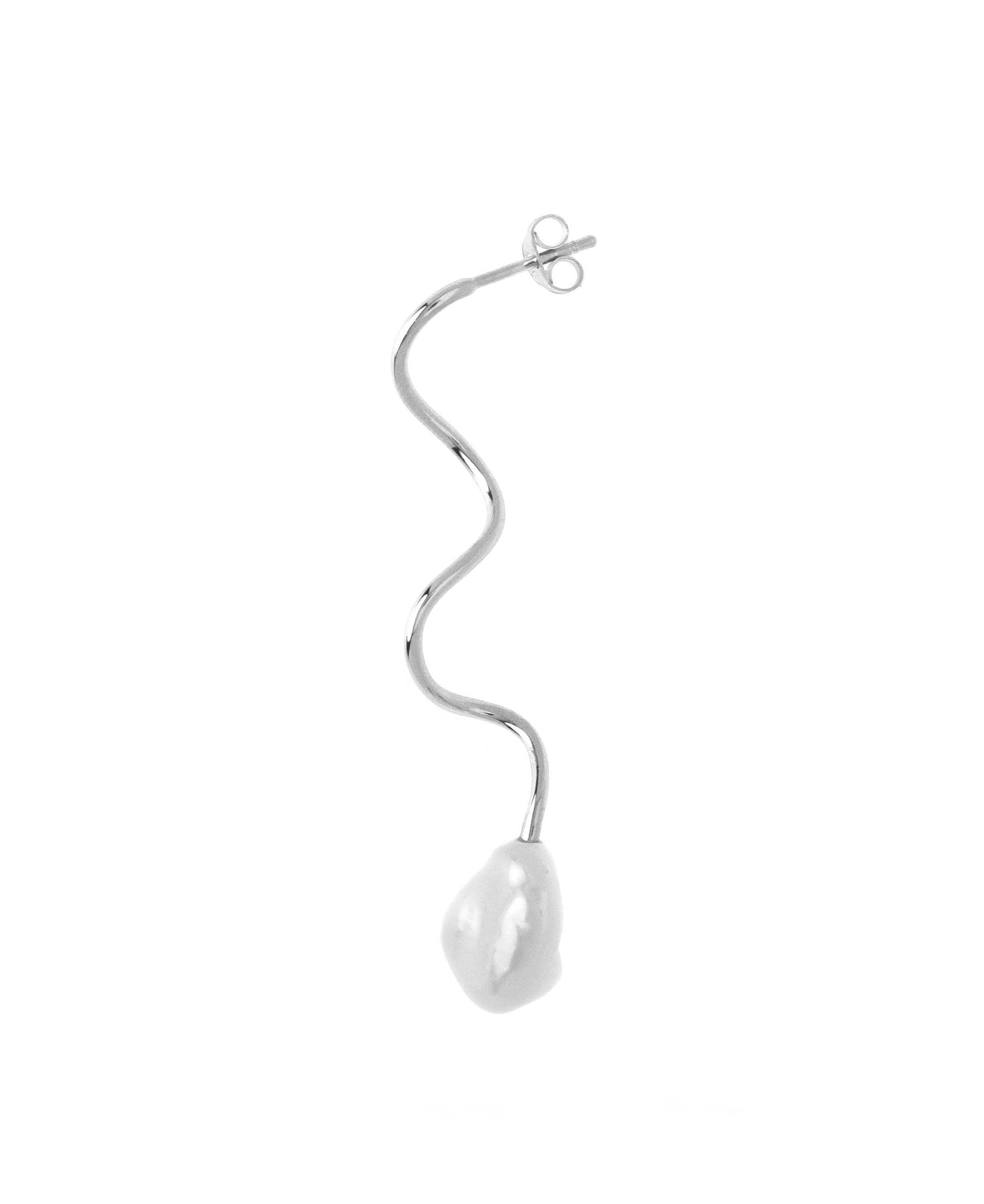 Billie earrings in — earrings in 18k gold-plated 925 sterling silver, freshwater pearls