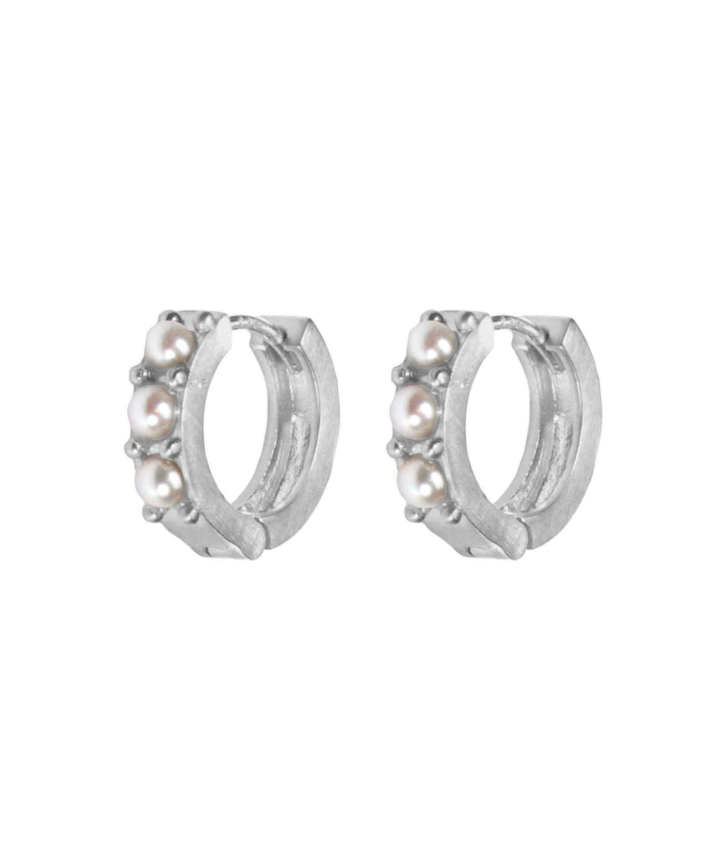 Isadora earrings — silver, pearl earrings in 925 sterling silver, freshwater pearls