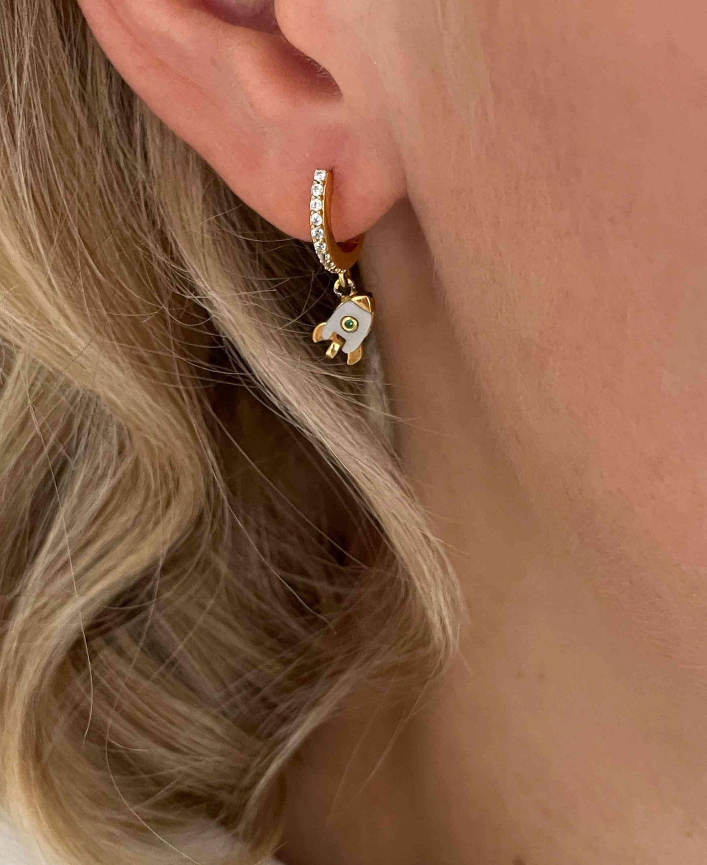 — jewellery