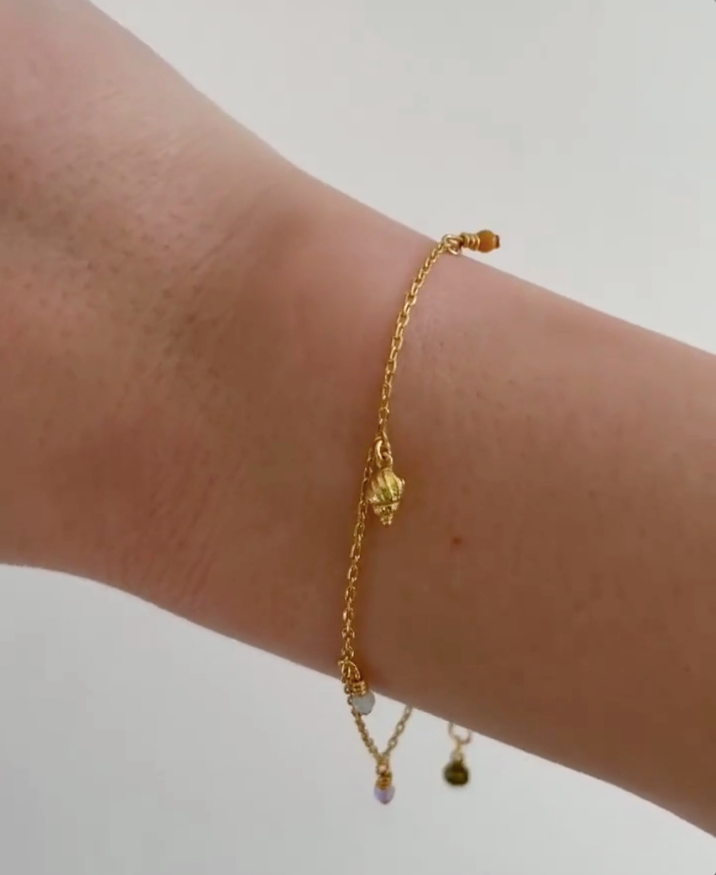 Aaliyah bracelet