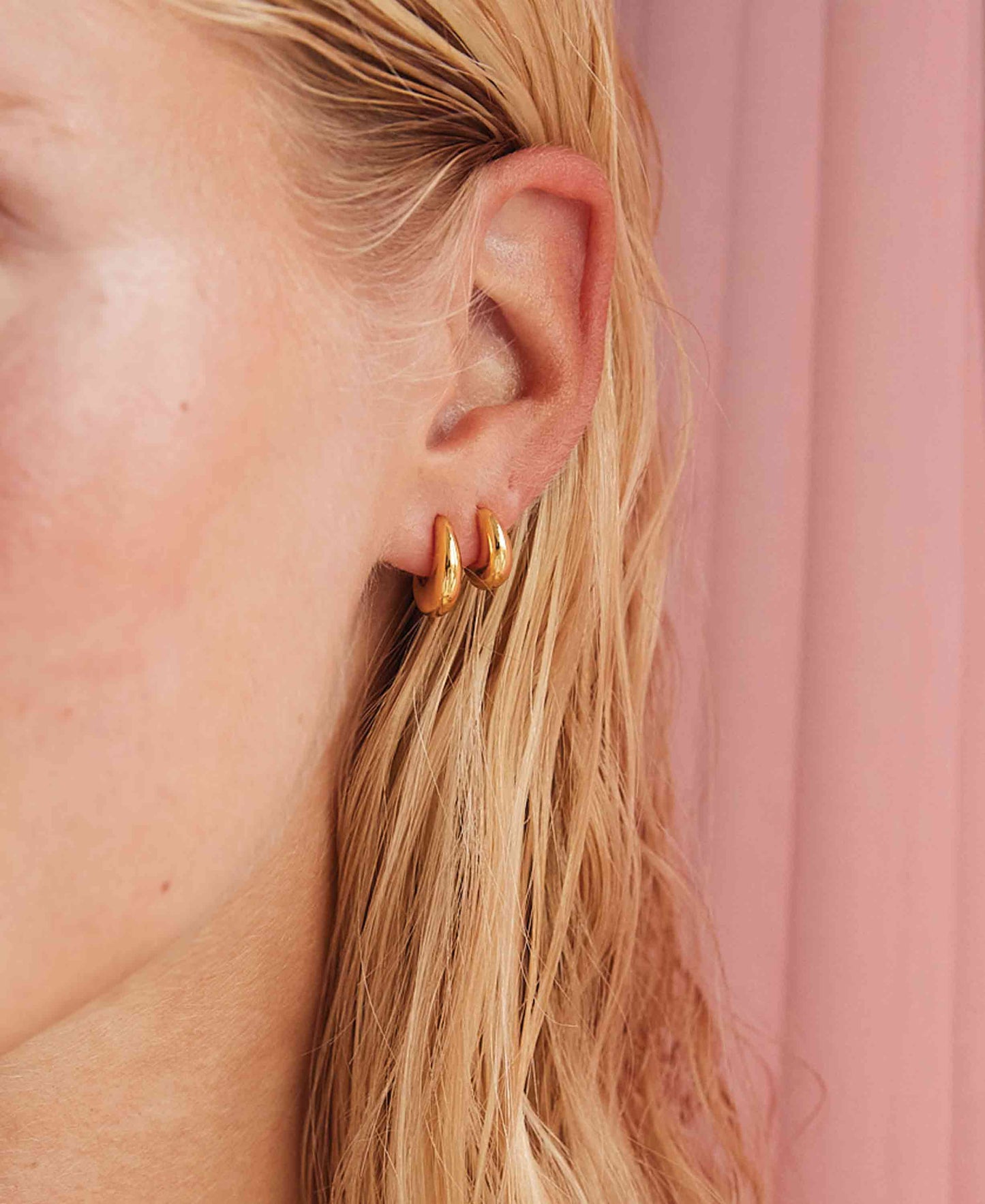 — jewellery