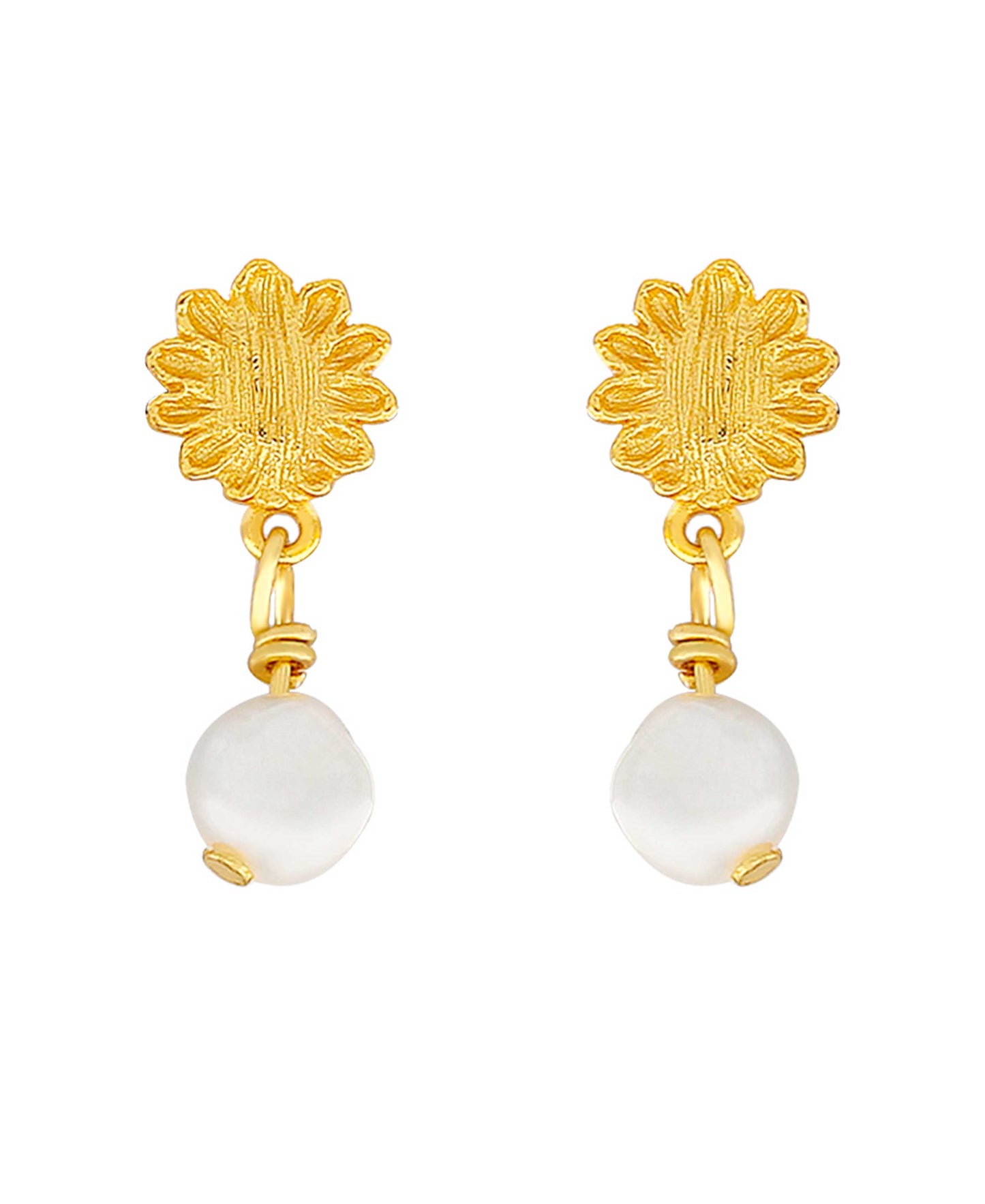 Evelyn pearl earrings