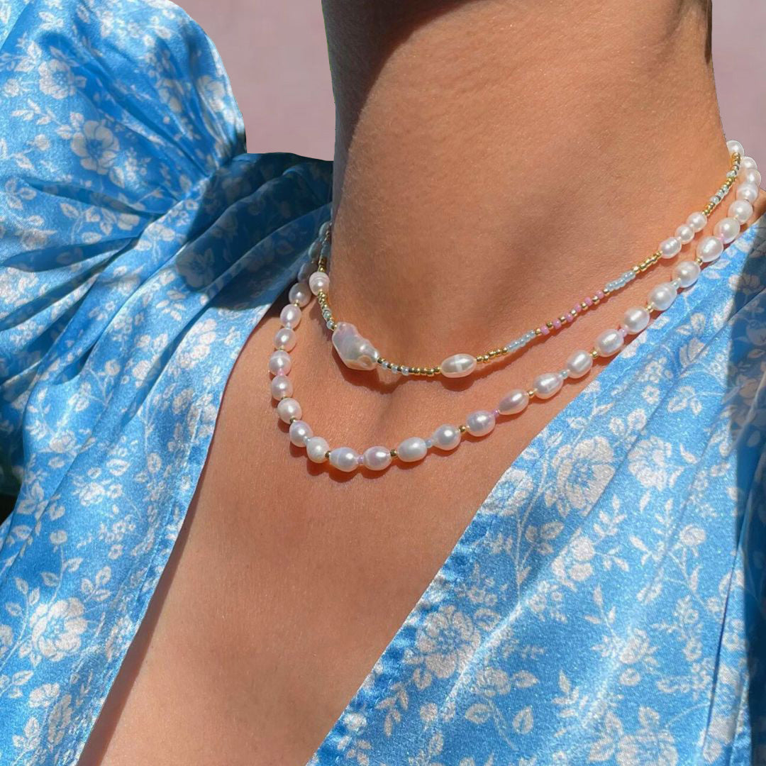Pastel pearl necklace