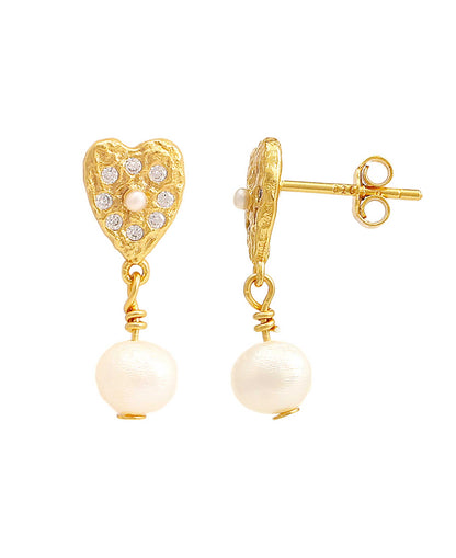 Lucia pearl earrings