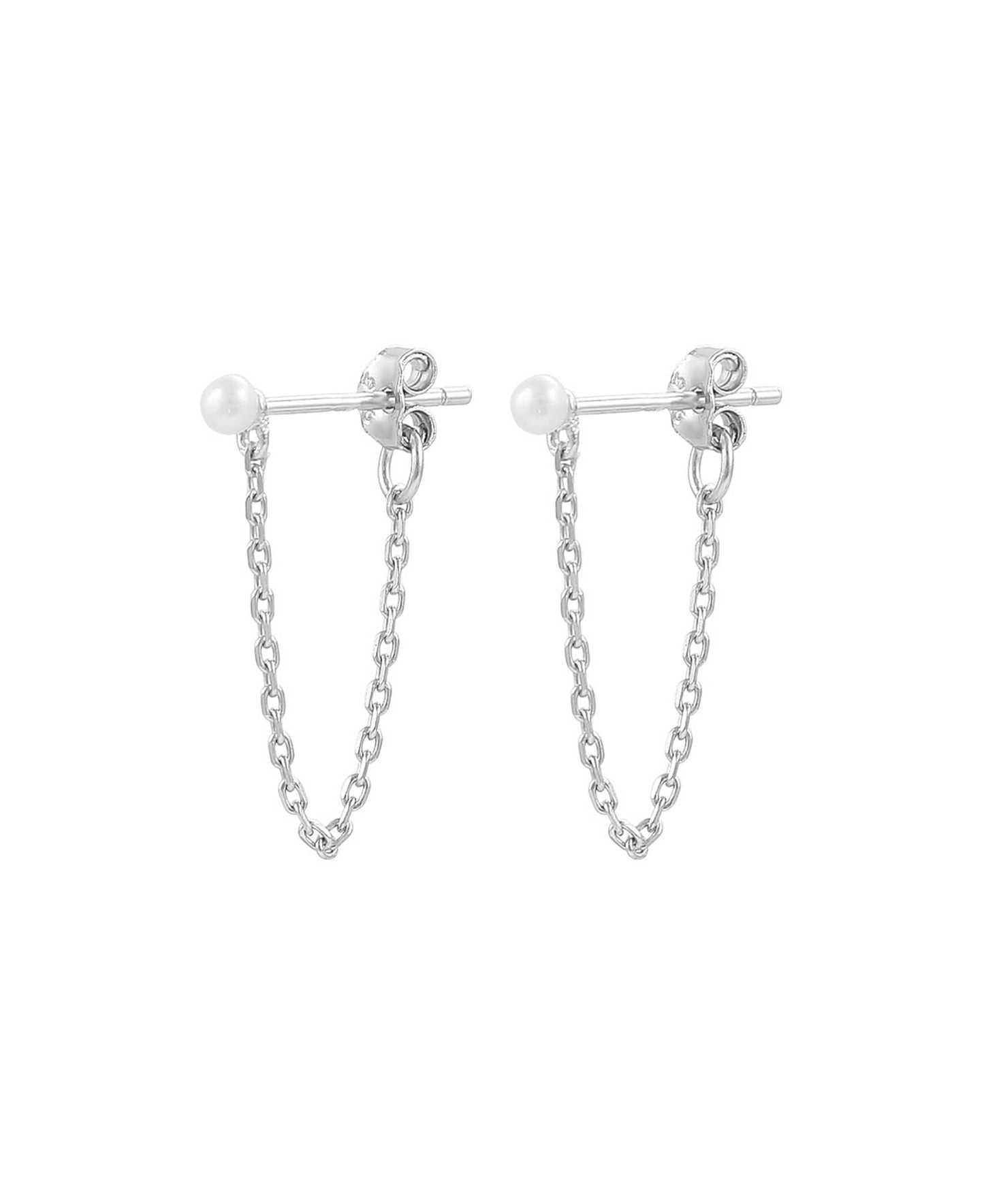 Tuva pearl earrings