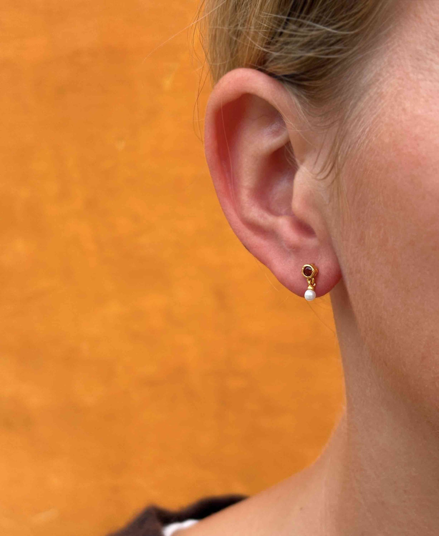 Amber petite earrings