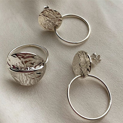Cora ring