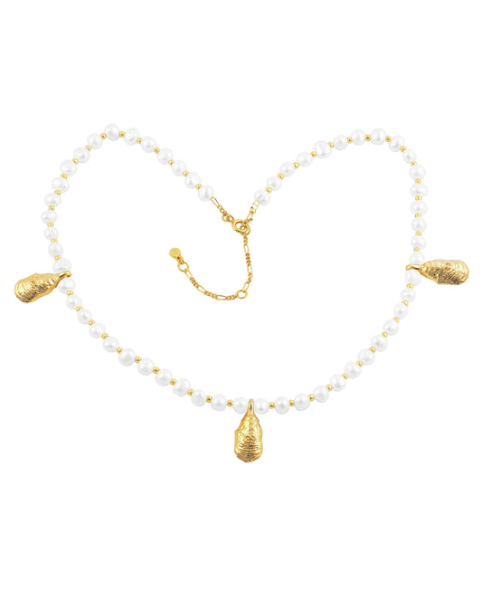 Oyster necklace — gold, silver necklace in 18k gold-plated 925 sterling silver, freshwater pearls